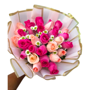 RAMO 24 ROSAS FUCSIA